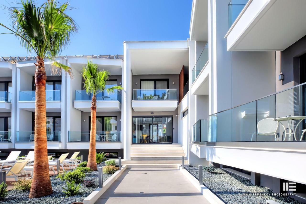 Senso Suites เนอาเปรามอส ภายนอก รูปภาพ