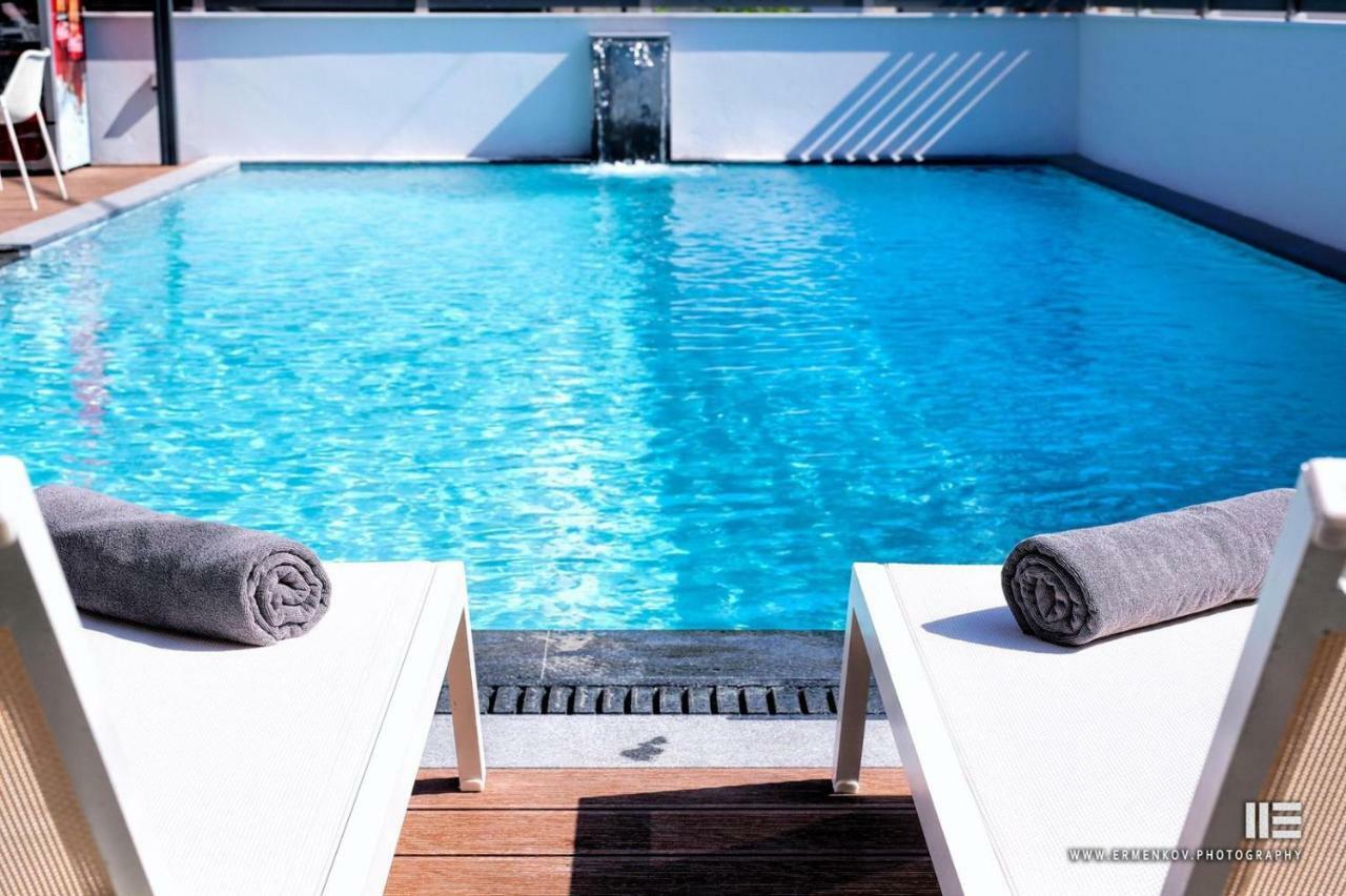 Senso Suites เนอาเปรามอส ภายนอก รูปภาพ