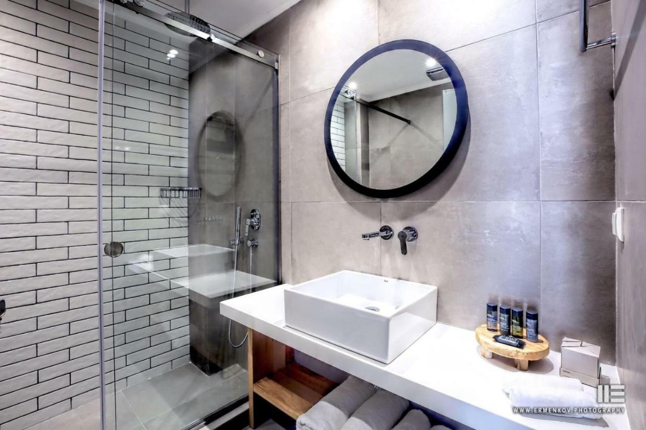 Senso Suites เนอาเปรามอส ภายนอก รูปภาพ