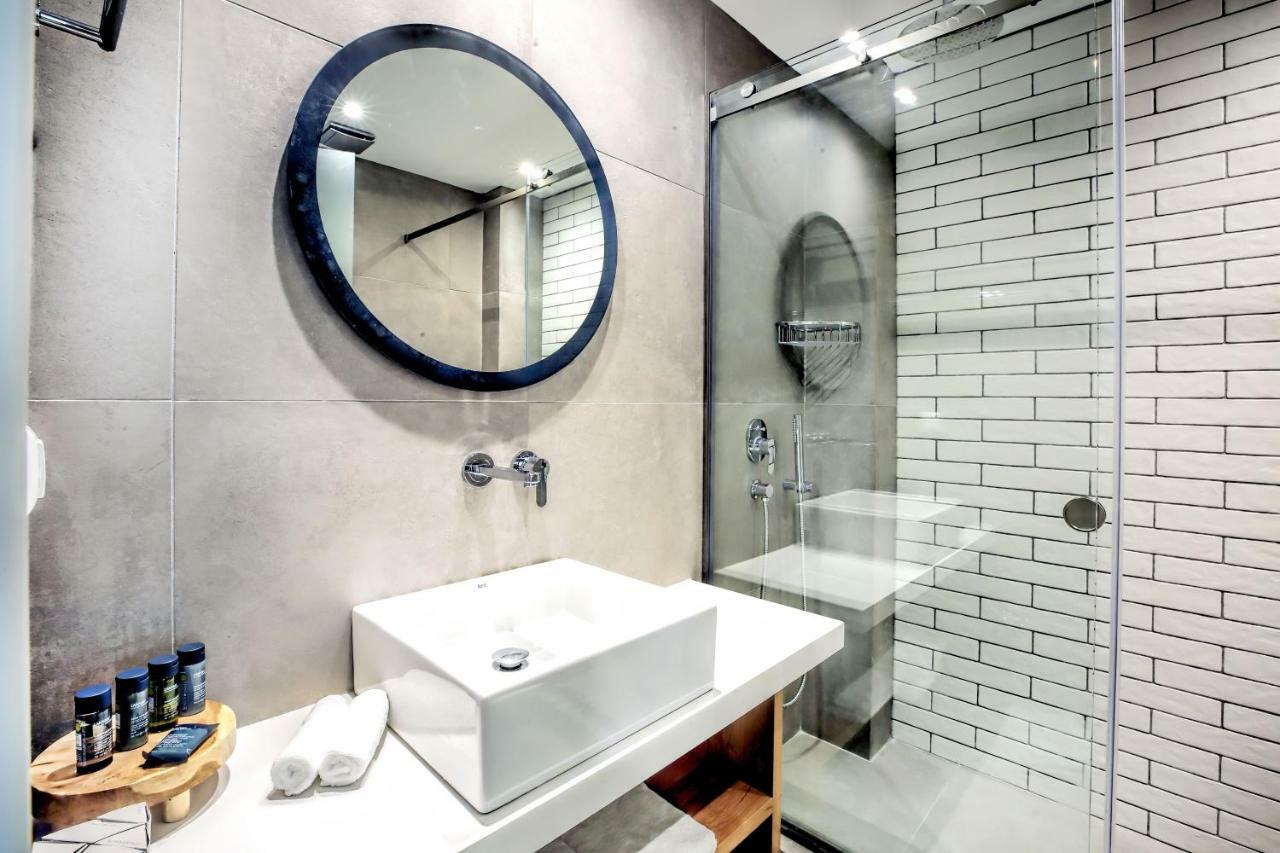 Senso Suites เนอาเปรามอส ภายนอก รูปภาพ